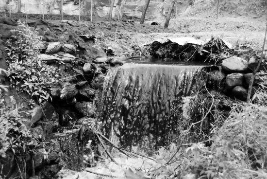 ����һ���f��ú�V�Uˮ��Ⱦ��ʮ������η�ӳδ��